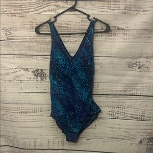 Blue Patterned One-Piece Speedo Swimsuit size 12